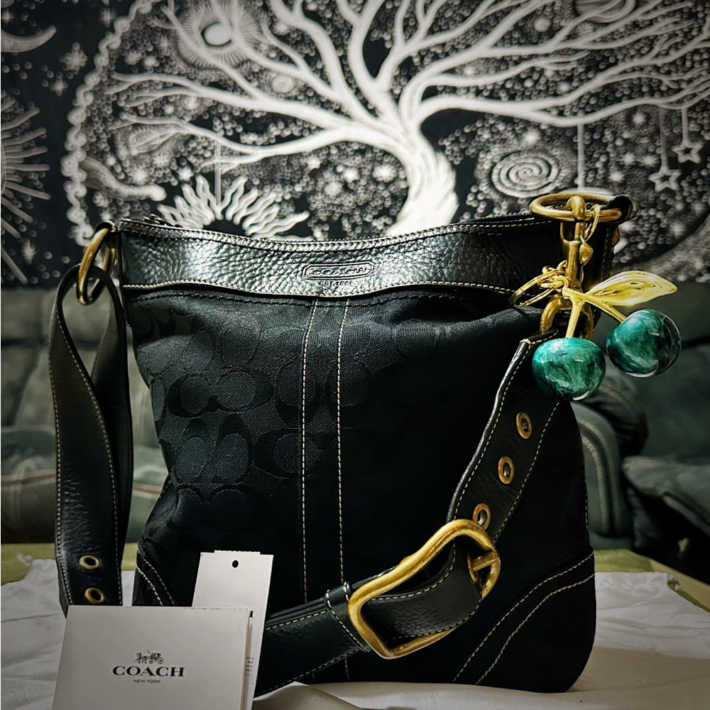 Vintage Coach soho shoulder Bag Black and Gold Women's handbag 2006 - Picture 16 of 16